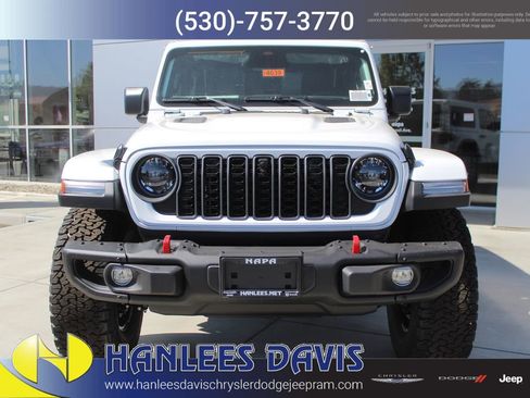 New 2025 Jeep Wrangler Rubicon image 3