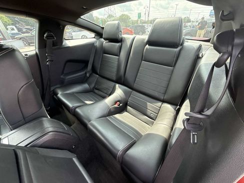 Used 2014 Ford Mustang GT Premium w/ Comfort Package RWD image 21