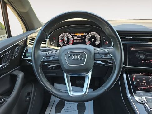 Used 2022 Audi Q7 2.0T Premium w/ Convenience Package AWD/4WD image 12