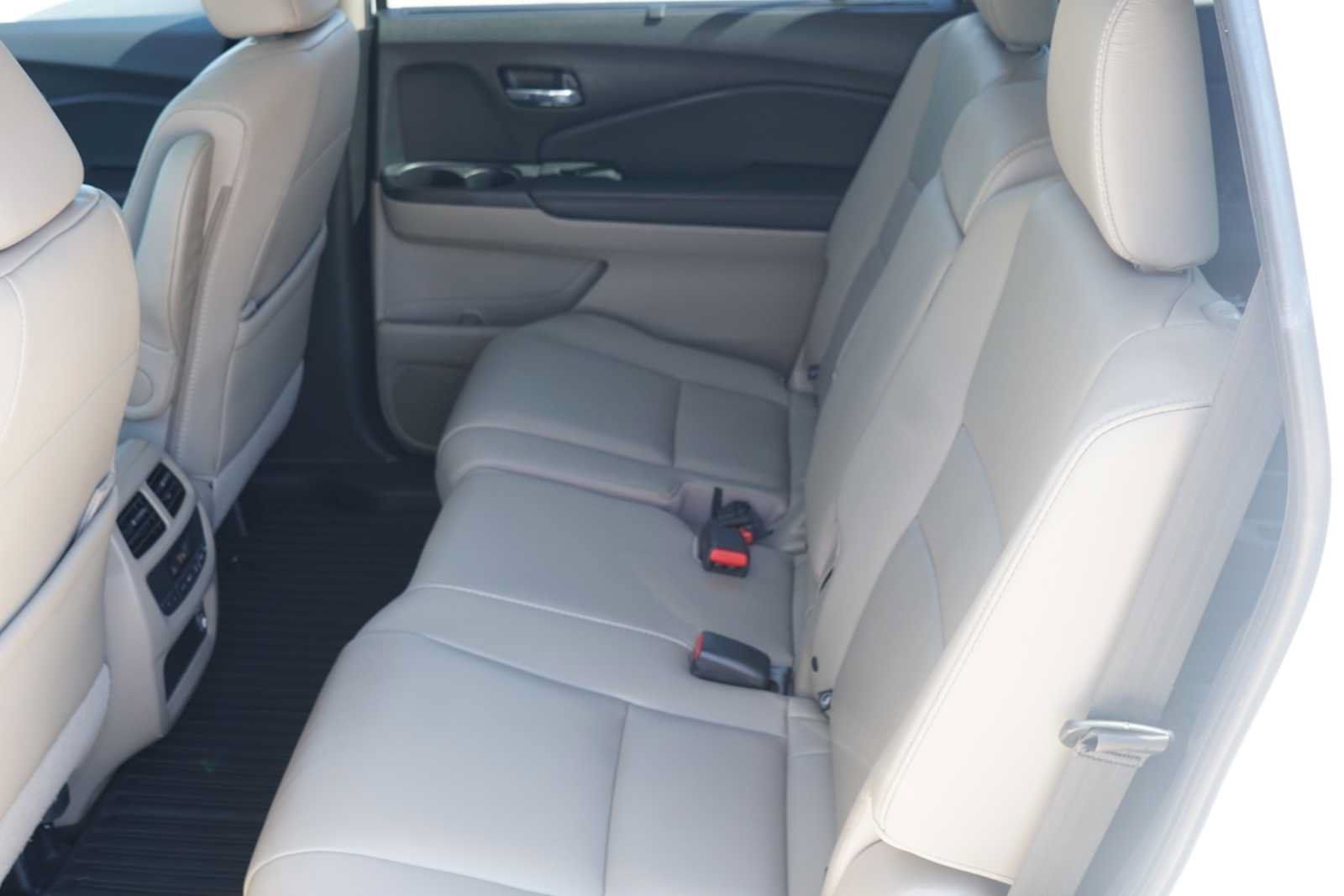 Used 2021 Honda Pilot EX-L image 19