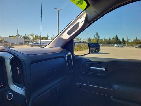 Certified 2021 Chevrolet Silverado 1500 LT Trail Boss w/ Convenience Package II image 27