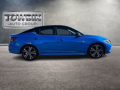 Used 2023 Nissan Sentra SR image 3