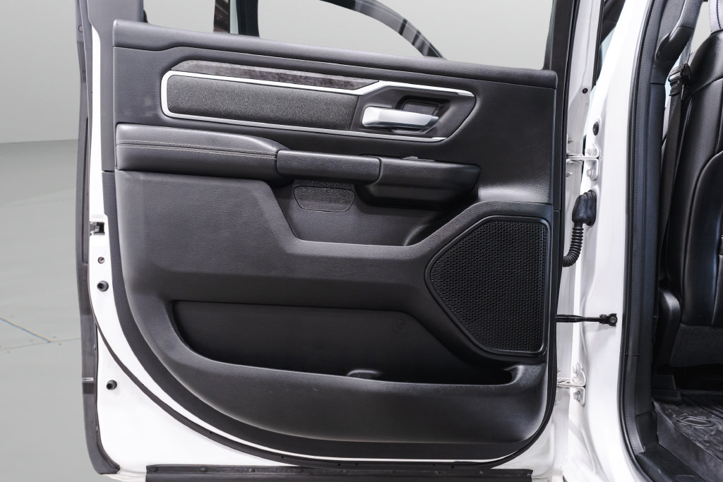 Used 2020 RAM 1500 Big Horn AWD/4WD image 23