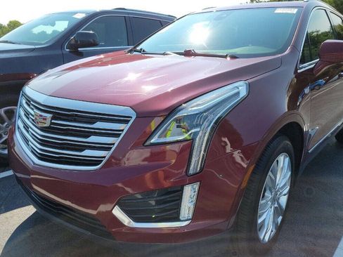 Used 2017 Cadillac XT5 Premium Luxury AWD/4WD image 2