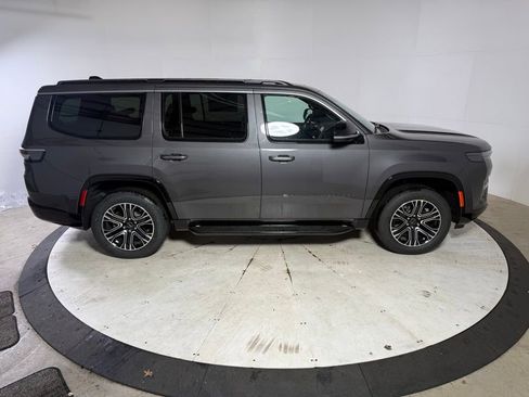 New 2026 Jeep Grand Wagoneer 4WD image 8