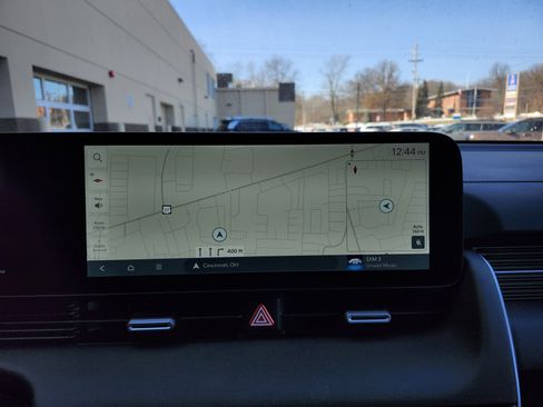 New 2026 Hyundai Ioniq 5 SE image 5