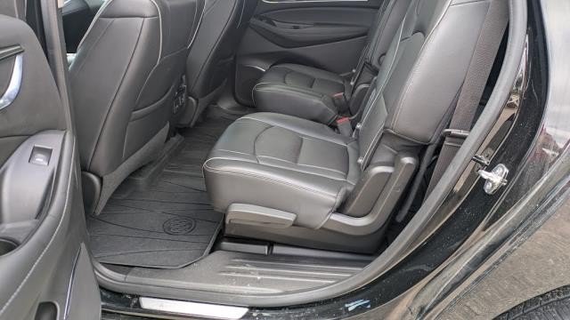 Used 2021 Buick Enclave Avenir w/ Avenir Technology Package AWD/4WD image 15