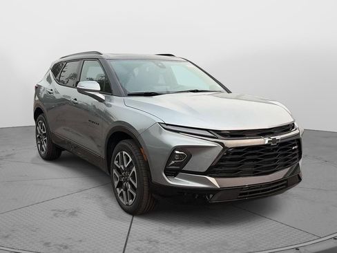 New 2026 Chevrolet Blazer RS w/ Driver Confidence II Package AWD/4WD image 4