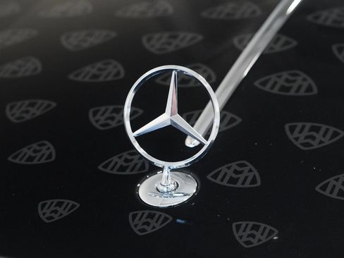New 2026 Mercedes-Benz Maybach SL 680 image 13