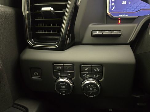 Certified 2024 GMC Sierra 3500 AT4 w/ AT4 Premium Plus Package image 31