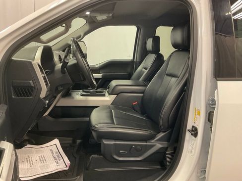 Used 2020 Ford F250 Lariat w/ Lariat Value Package AWD/4WD image 13