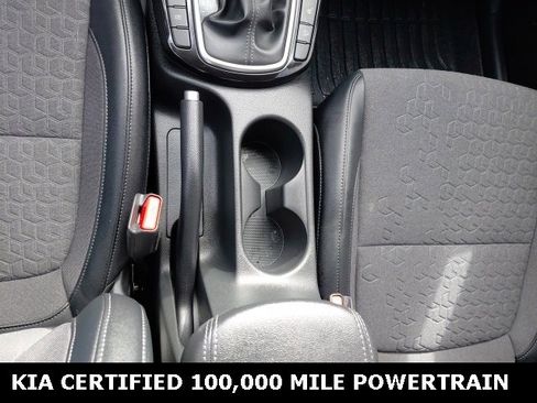 Used 2025 Kia Seltos S image 14