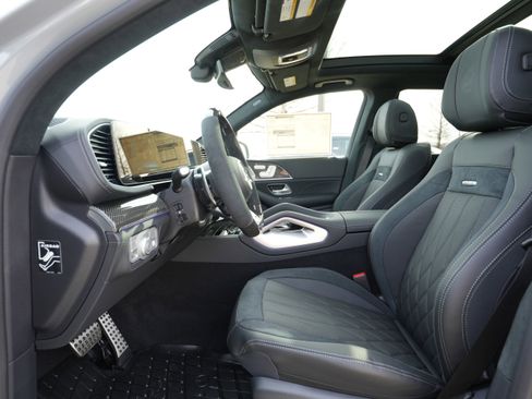 New 2026 Mercedes-Benz GLE 63 AMG S image 44