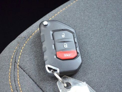 New 2026 Jeep Gladiator Sport image 20