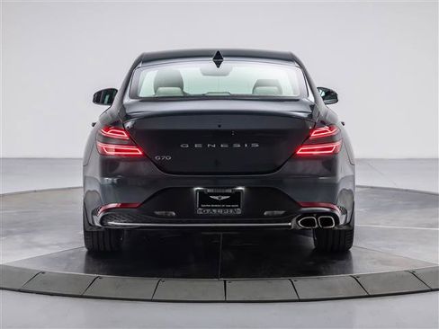 Used 2023 Genesis G70 2.0T RWD image 4