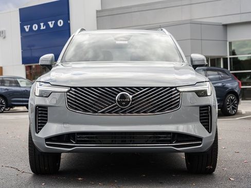 New 2026 Volvo XC90 B6 Plus w/ Protection Package Premier image 2
