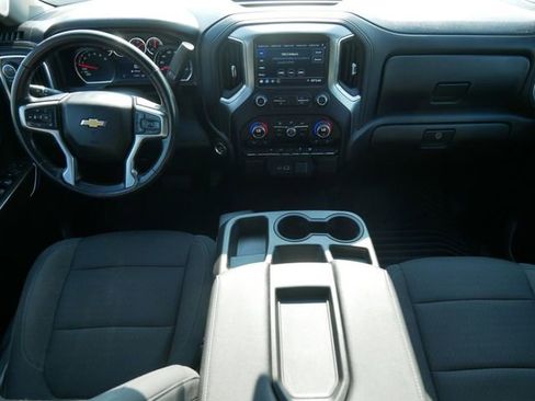 Used 2021 Chevrolet Silverado 1500 LT image 19