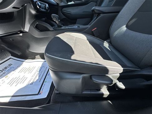 Used 2024 Chevrolet TrailBlazer LT image 12