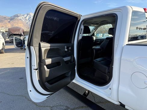 Used 2017 Chevrolet Silverado 1500 LTZ Z71 w/ LTZ Plus Package image 33