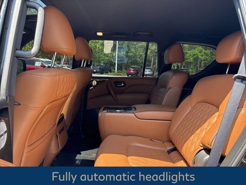 Certified 2024 INFINITI QX80 Sensory w/ Cargo Package AWD/4WD image 13
