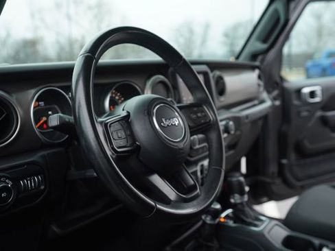 Used 2020 Jeep Wrangler Unlimited Sport image 27