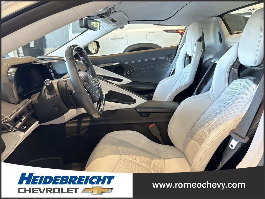 Used 2023 Chevrolet Corvette Z06 w/ Stealth Interior Trim Package RWD image 12