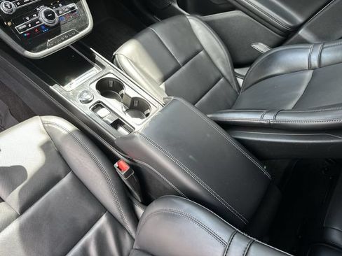 Used 2022 Lincoln Corsair FWD w/ Equipment Group 101A image 20