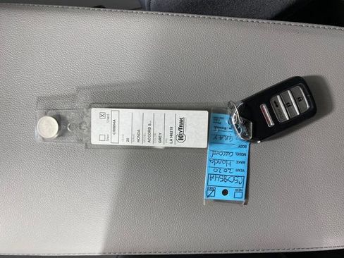 Used 2020 Honda Accord LX image 29