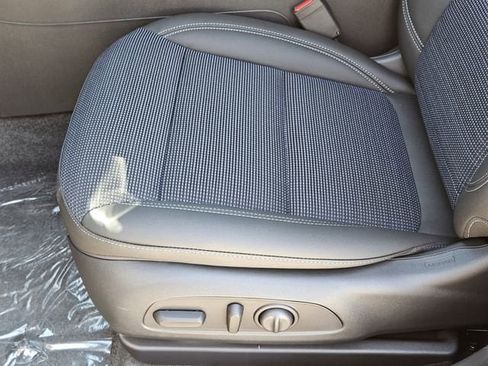 New 2026 Buick Envista Sport Touring w/ Convenience I Package FWD image 17