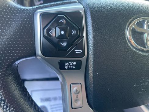 Used 2015 Toyota 4Runner SR5 Premium image 15