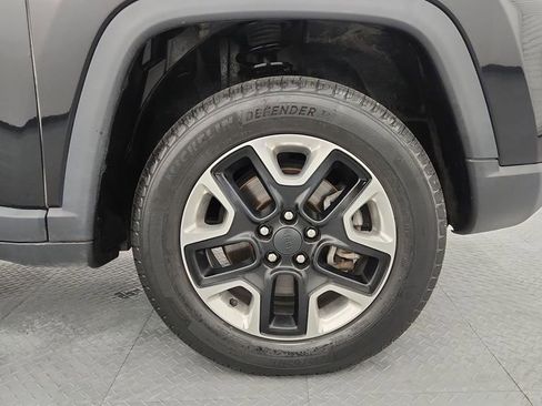 Used 2018 Jeep Compass Trailhawk w/ Cold Weather Group AWD/4WD image 21