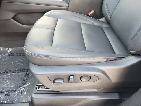Used 2025 Chevrolet Tahoe RST w/ Comfort Package AWD/4WD image 25
