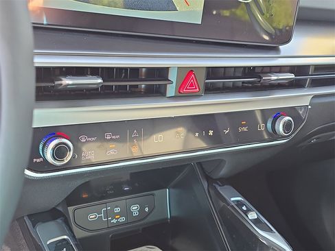 New 2026 Kia Sorento S image 25