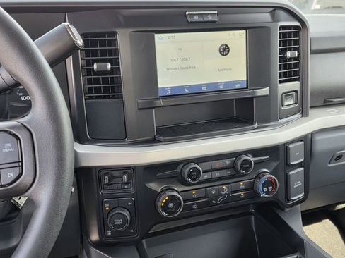 New 2026 Ford F250 XLT w/ FX4 Off-Road Package image 6