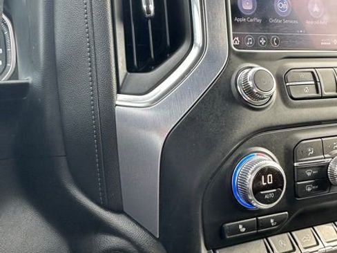 Used 2020 GMC Sierra 1500 Elevation w/ Elevation Value Package image 25