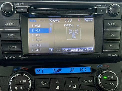 Used 2017 Toyota RAV4 XLE image 15