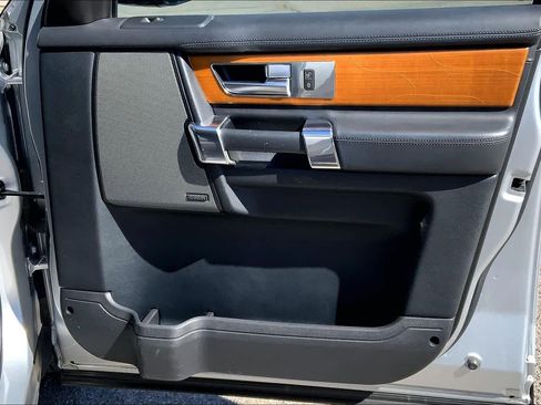 Used 2014 Land Rover LR4 HSE LUX image 22