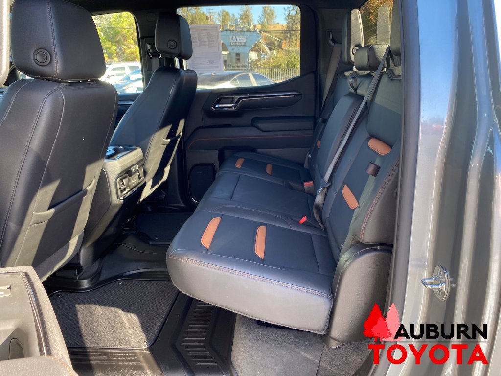 Used 2025 GMC Sierra 1500 AT4 AWD/4WD image 18