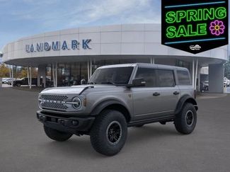 New 2025 Ford Bronco Badlands video 1