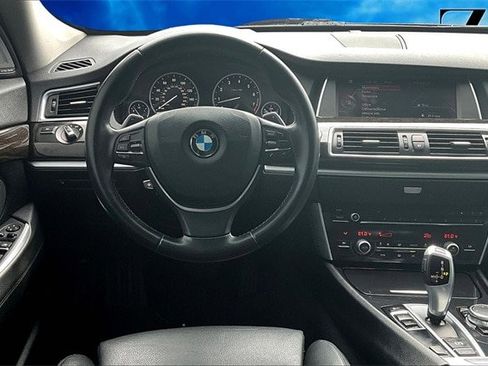 Used 2017 BMW 535i Gran Turismo image 5
