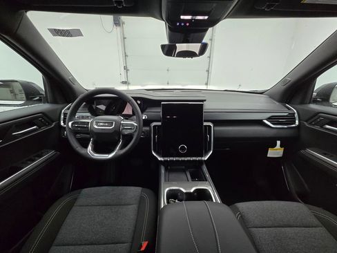 New 2026 GMC Acadia Elevation image 2