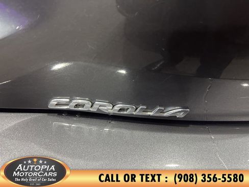 Used 2025 Toyota Corolla SE image 43