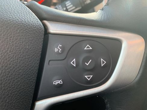 Used 2018 GMC Terrain SLE image 16