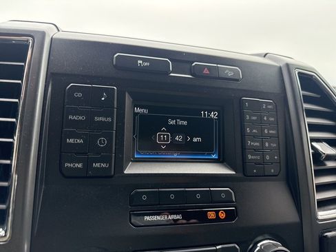 Used 2017 Ford F250 XLT w/ XLT Value Package image 29