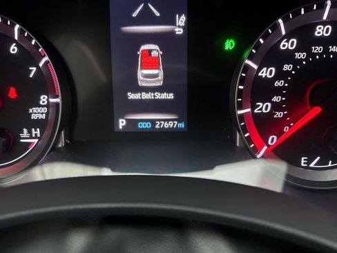 Used 2022 Toyota Highlander LE image 13