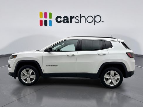 Used 2022 Jeep Compass Latitude w/ Convenience Group AWD/4WD image 2