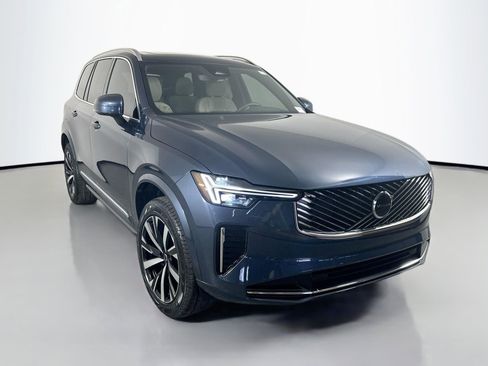 New 2026 Volvo XC90 B5 Core image 3