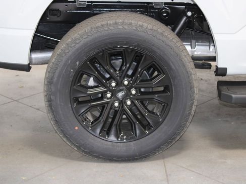 New 2026 Ford F150 Lariat image 15