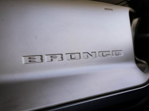 Used 2021 Ford Bronco First Edition image 14