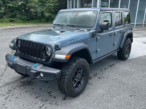 Used 2024 Jeep Wrangler Unlimited AWD/4WD image 1